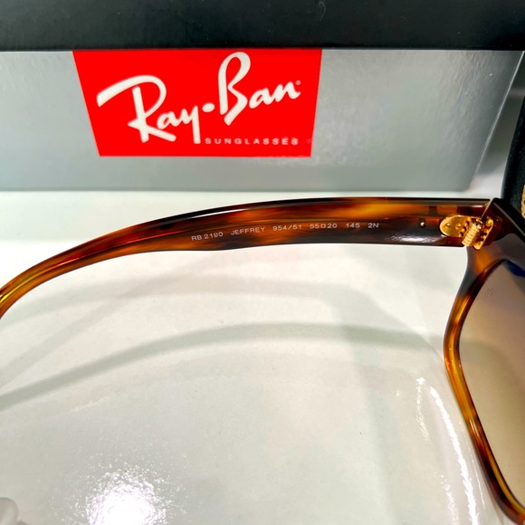 Ray Ban Sunglasses - Picture 11 of 15